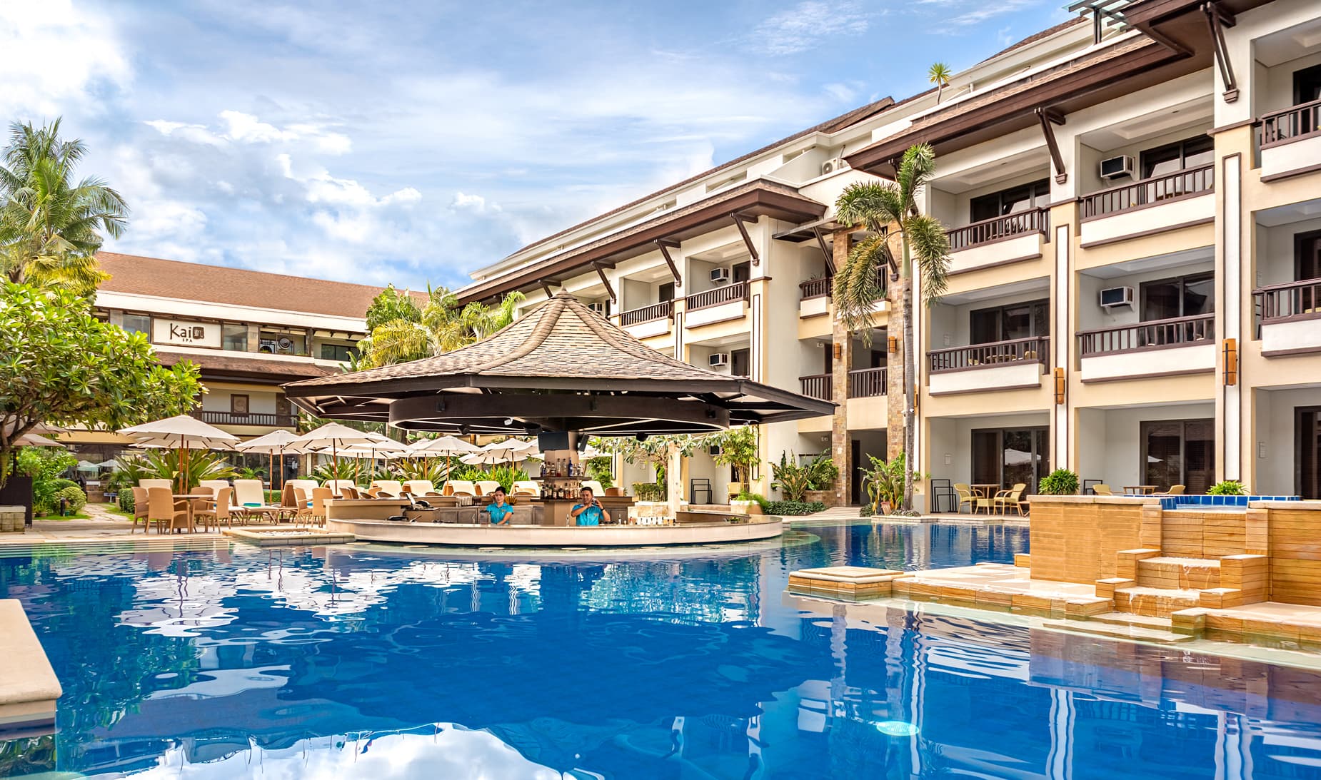 East Wing Pool Bar